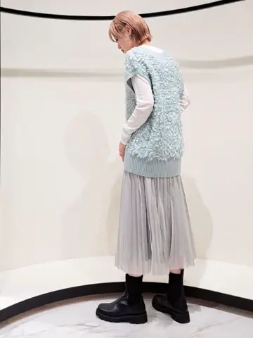 GRACE CONTINENTAL 今野　志保 コーディネート画像