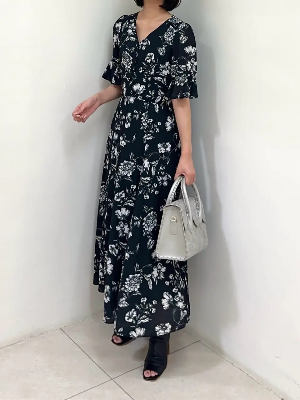 GRACE CONTINENTAL MORITA AI コーディネート画像