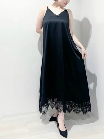 GRACE CONTINENTAL SAYUMI Nagashima コーディネート画像