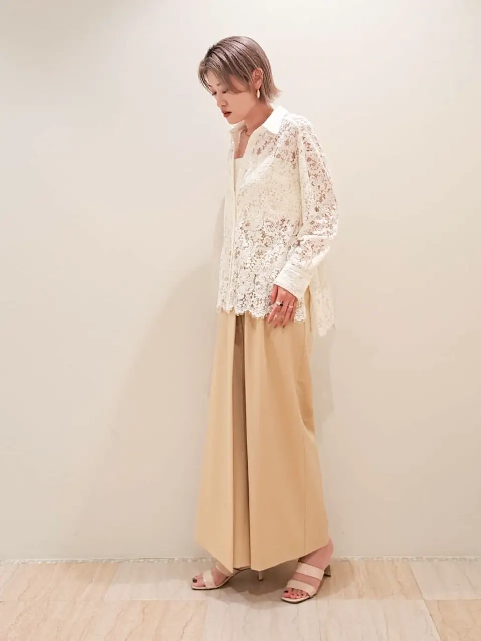 GRACE CONTINENTAL 今野　志保 コーディネート画像