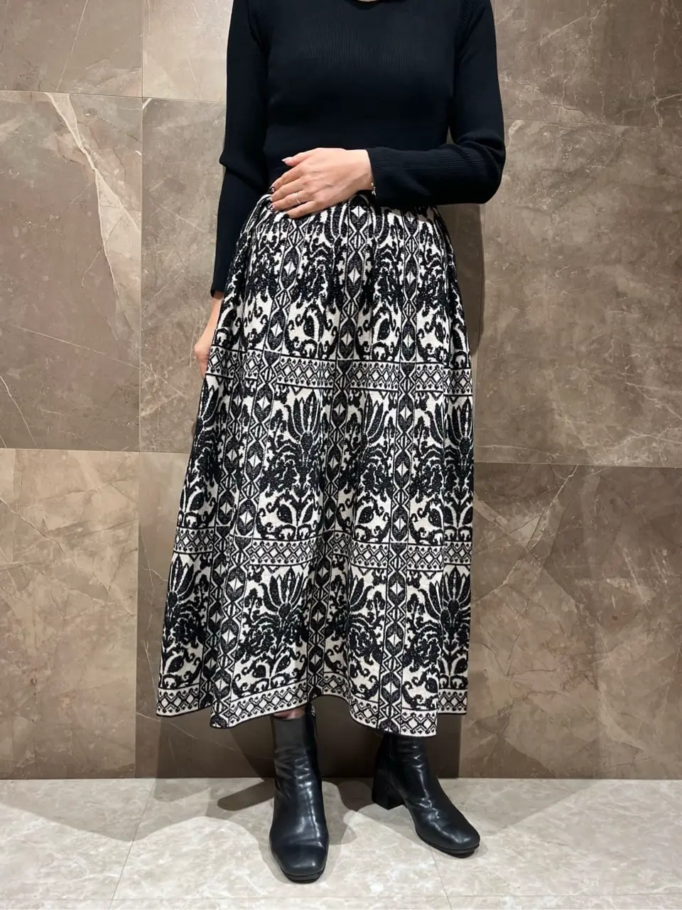 GRACE CONTINENTAL 穐山　香織 コーディネート画像