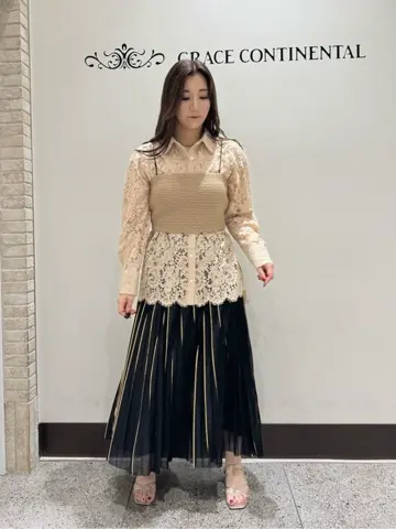 GRACE CONTINENTAL MOMOKO コーディネート画像