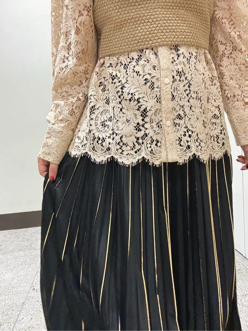 GRACE CONTINENTAL MOMOKO コーディネート画像