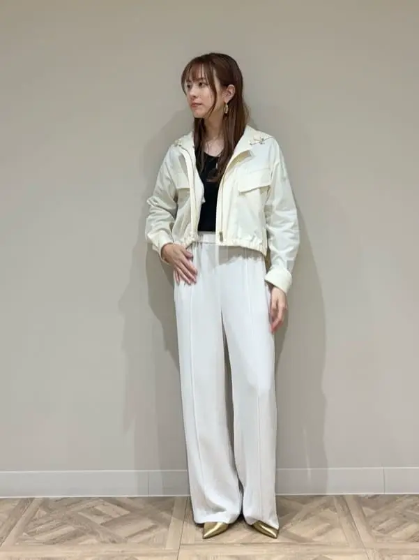 GRACE CONTINENTAL Hikaru Okada コーディネート画像