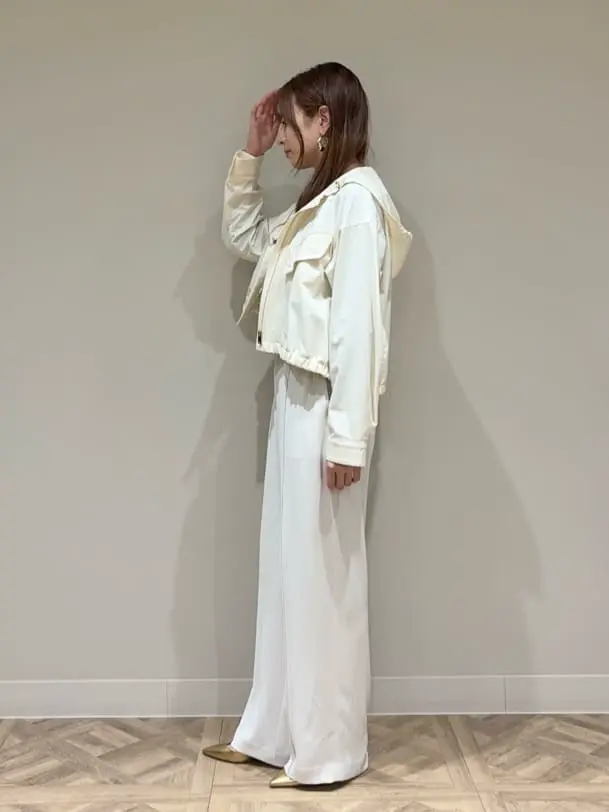 GRACE CONTINENTAL Hikaru Okada コーディネート画像