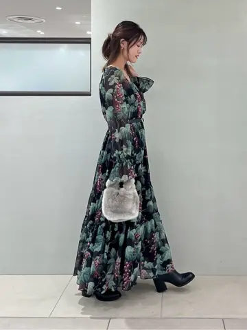 GRACE CONTINENTAL A.Kameyama コーディネート画像