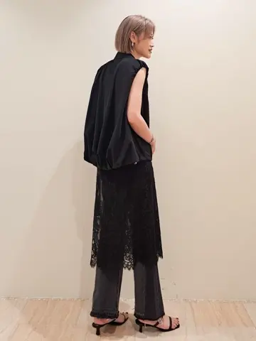 GRACE CONTINENTAL 今野　志保 コーディネート画像