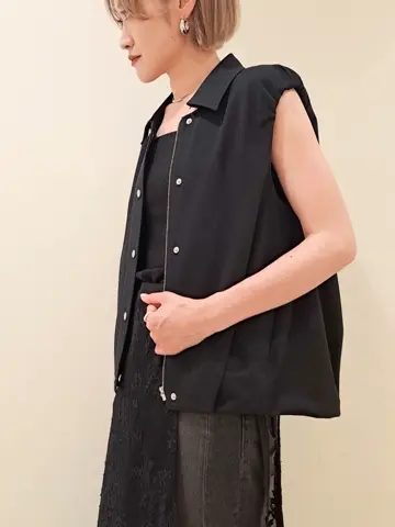 GRACE CONTINENTAL 今野　志保 コーディネート画像