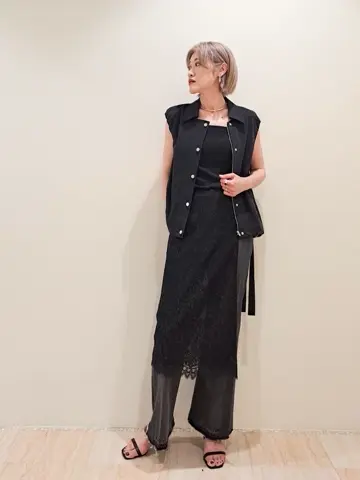 GRACE CONTINENTAL 今野　志保 コーディネート画像