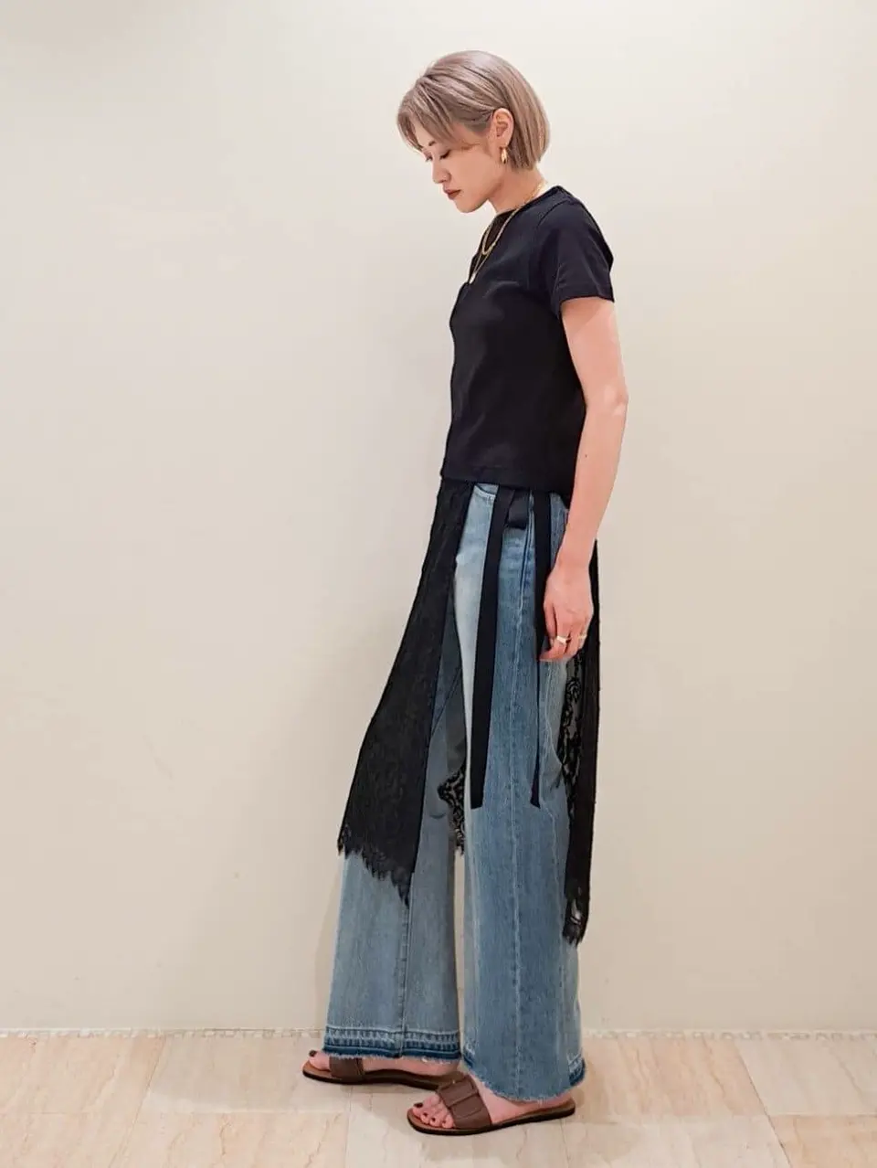 GRACE CONTINENTAL 今野　志保 コーディネート画像