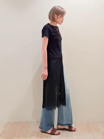 GRACE CONTINENTAL 今野　志保 コーディネート画像