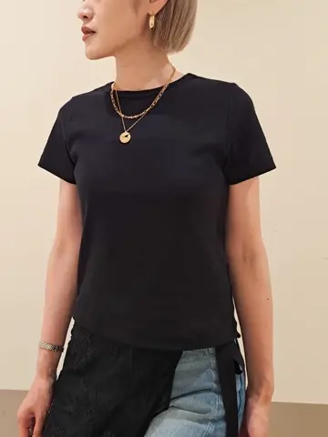 GRACE CONTINENTAL 今野　志保 コーディネート画像