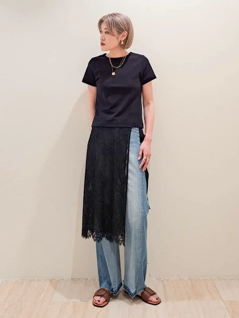 GRACE CONTINENTAL 今野　志保 コーディネート画像