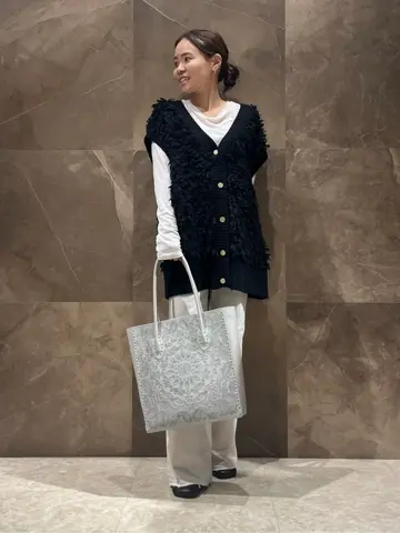 GRACE CONTINENTAL 穐山　香織 コーディネート画像