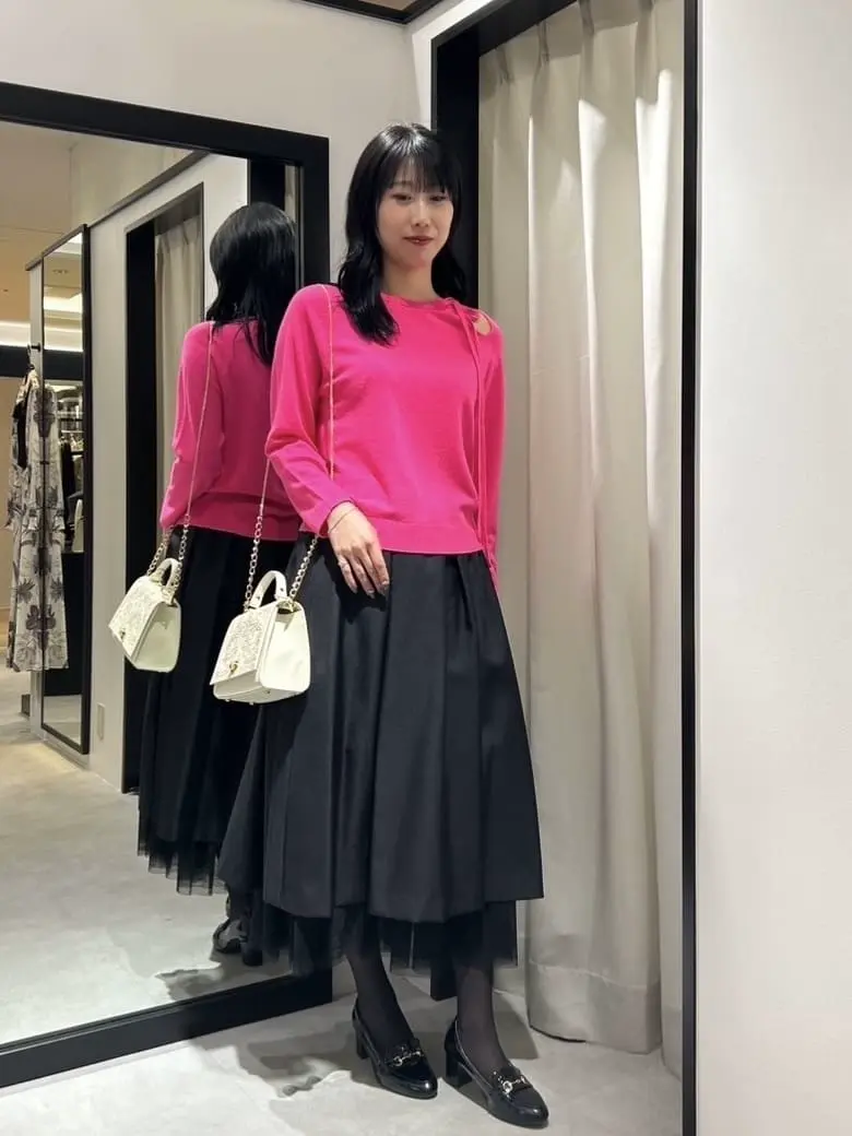 GRACE CONTINENTAL 端場　わかな コーディネート画像