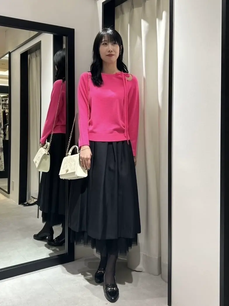 GRACE CONTINENTAL 端場　わかな コーディネート画像