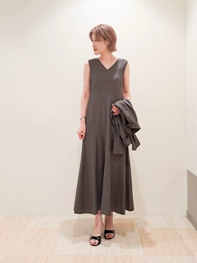 GRACE CONTINENTAL 今野　志保 コーディネート画像