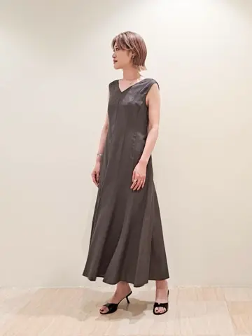 GRACE CONTINENTAL 今野　志保 コーディネート画像