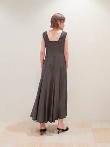 GRACE CONTINENTAL 今野　志保 コーディネート画像