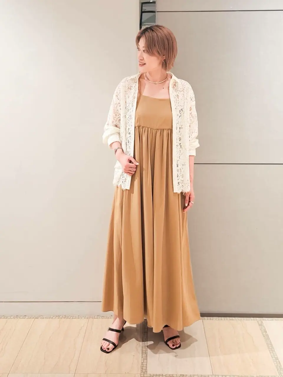 GRACE CONTINENTAL 今野　志保 コーディネート画像