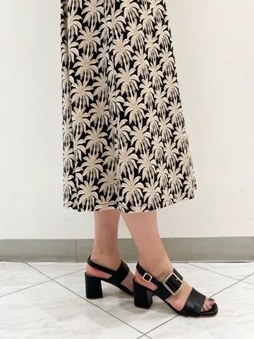 GRACE CONTINENTAL CHISAKO.S コーディネート画像