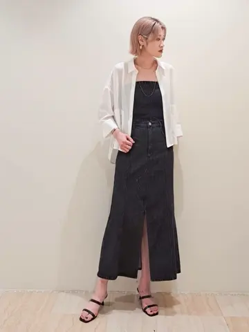 GRACE CONTINENTAL 今野　志保 コーディネート画像