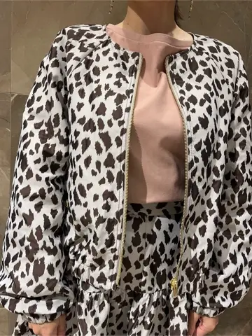 GRACE CONTINENTAL 穐山　香織 コーディネート画像