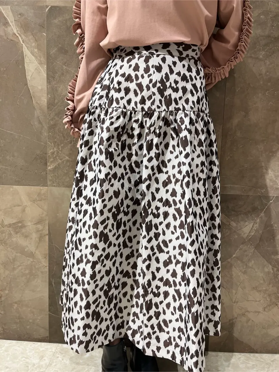 GRACE CONTINENTAL 穐山　香織 コーディネート画像