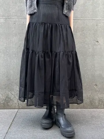 GRACE CONTINENTAL 森南海 コーディネート画像