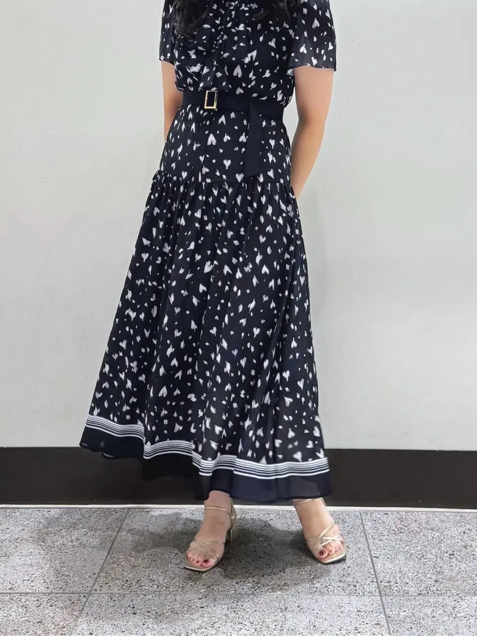 GRACE CONTINENTAL MOMOKO コーディネート画像