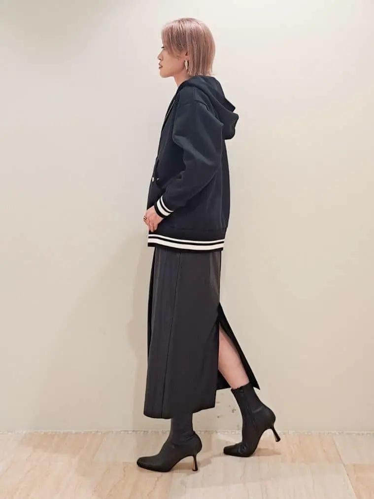 GRACE CONTINENTAL 今野　志保 コーディネート画像