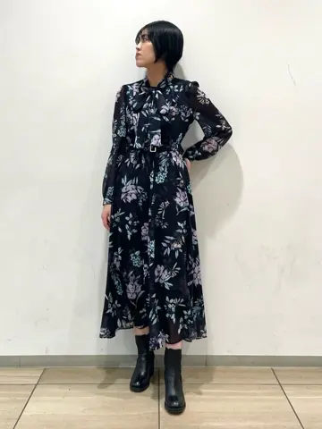 GRACE CONTINENTAL yoshi コーディネート画像