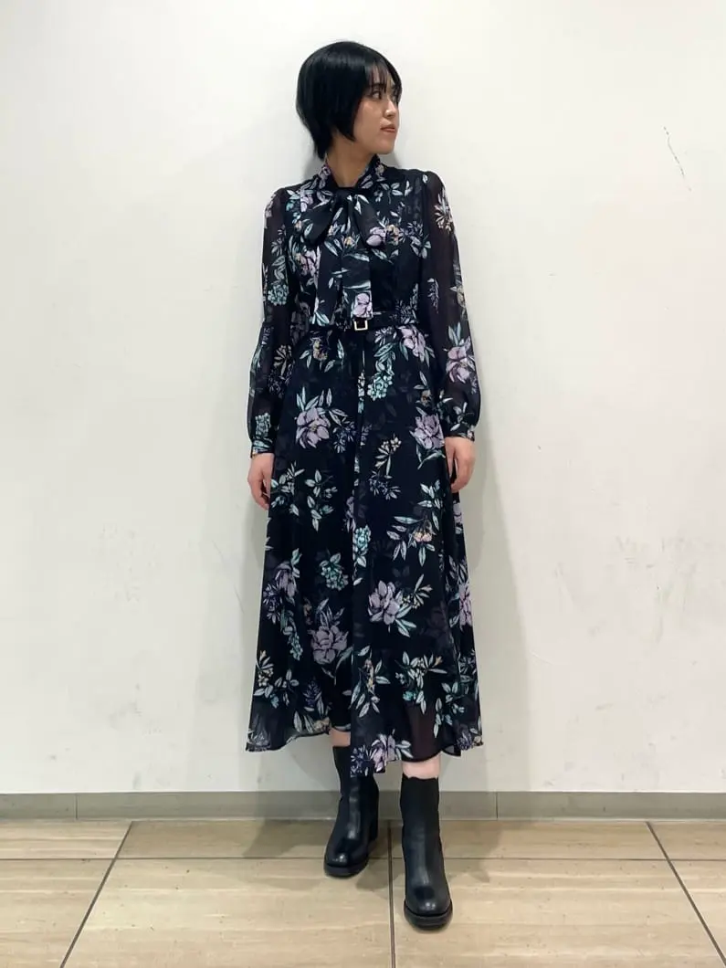 GRACE CONTINENTAL yoshi コーディネート画像