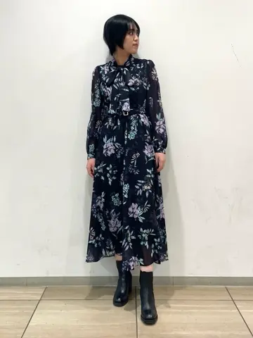 GRACE CONTINENTAL yoshi コーディネート画像