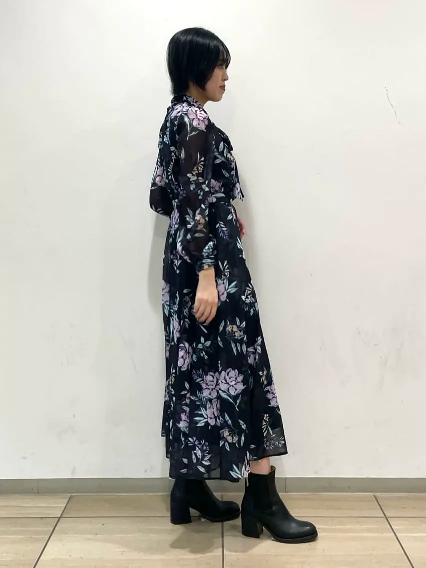 GRACE CONTINENTAL yoshi コーディネート画像