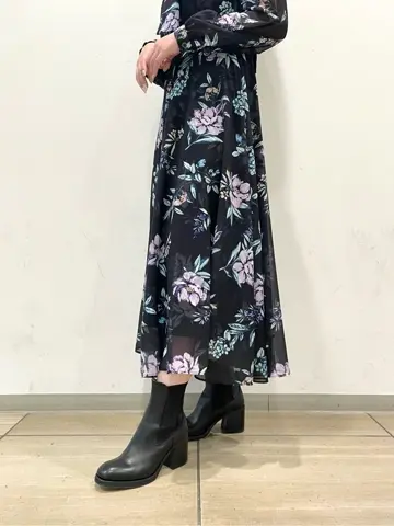 GRACE CONTINENTAL yoshi コーディネート画像