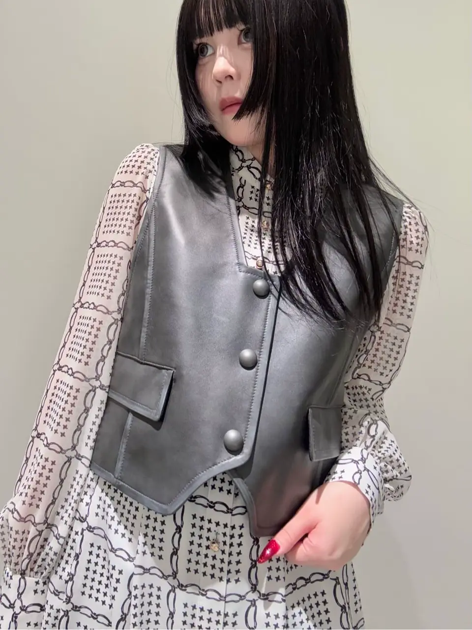 GRACE CONTINENTAL 森南海 コーディネート画像