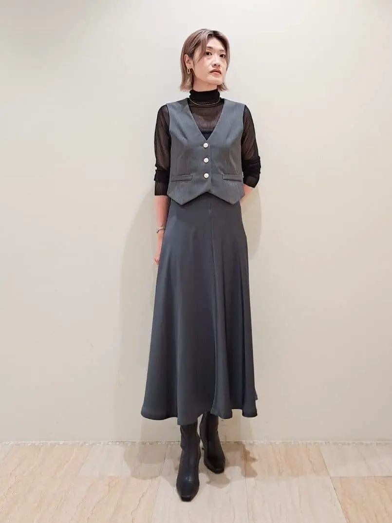 GRACE CONTINENTAL 今野　志保 コーディネート画像