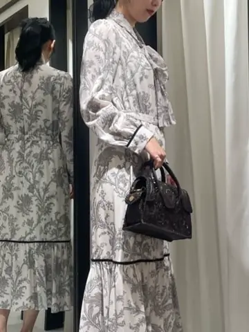 GRACE CONTINENTAL 端場　わかな コーディネート画像