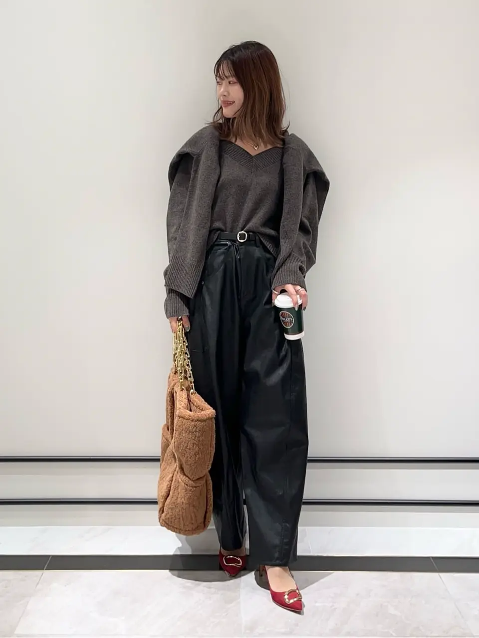 GRACE CONTINENTAL A.Kameyama コーディネート画像