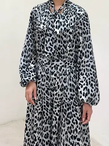 GRACE CONTINENTAL MORITA AI コーディネート画像