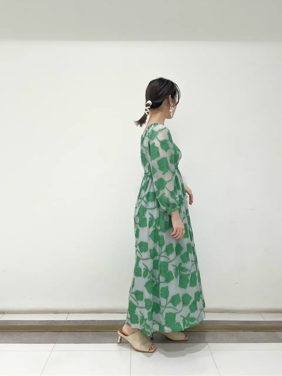 GRACE CONTINENTAL SAYUMI Nagashima コーディネート画像