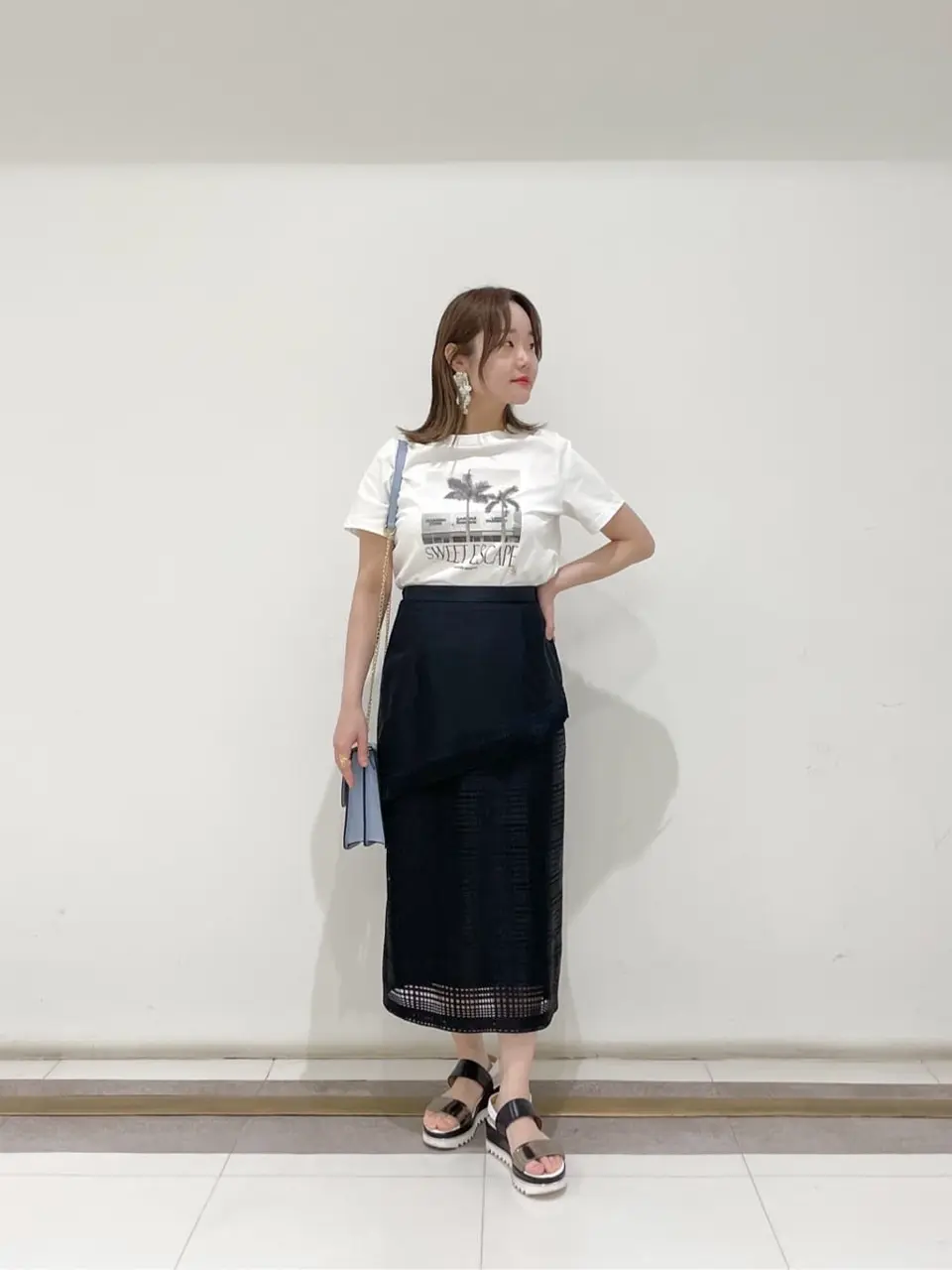 GRACE CONTINENTAL SAYUMI Nagashima コーディネート画像