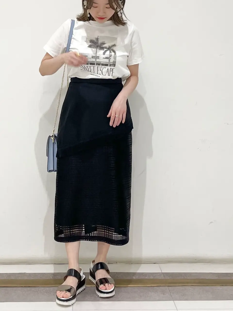 GRACE CONTINENTAL SAYUMI Nagashima コーディネート画像