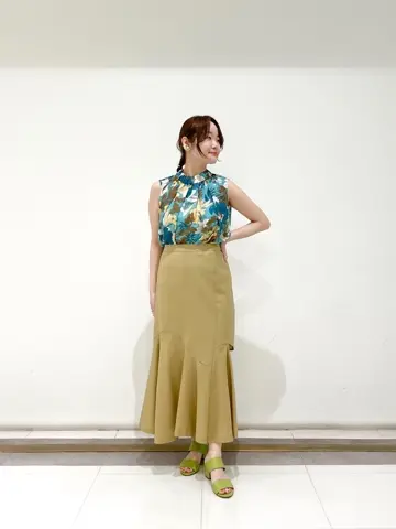 GRACE CONTINENTAL SAYUMI Nagashima コーディネート画像