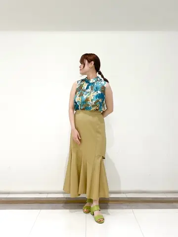 GRACE CONTINENTAL SAYUMI Nagashima コーディネート画像