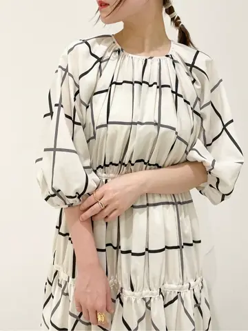 GRACE CONTINENTAL SAYUMI Nagashima コーディネート画像