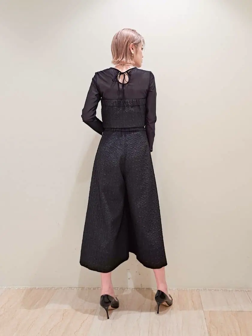 GRACE CONTINENTAL 今野　志保 コーディネート画像