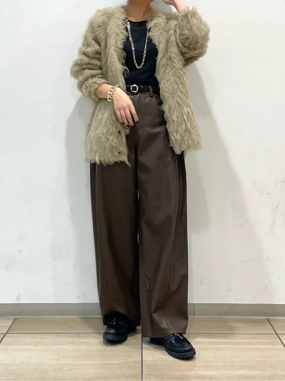 GRACE CONTINENTAL yoshi コーディネート画像