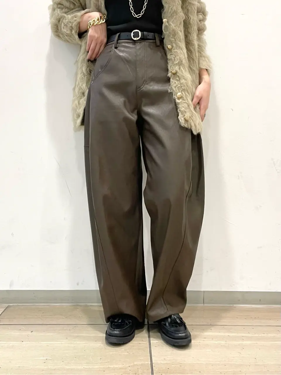 GRACE CONTINENTAL yoshi コーディネート画像